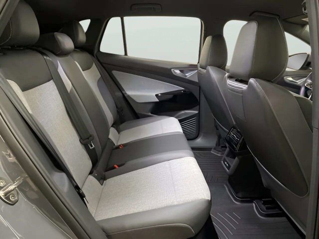 Used 2025 Volkswagen ID.4 Pro RWD image 41