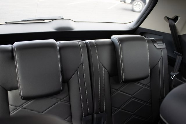 Used 2024 Volkswagen Atlas SE image 22