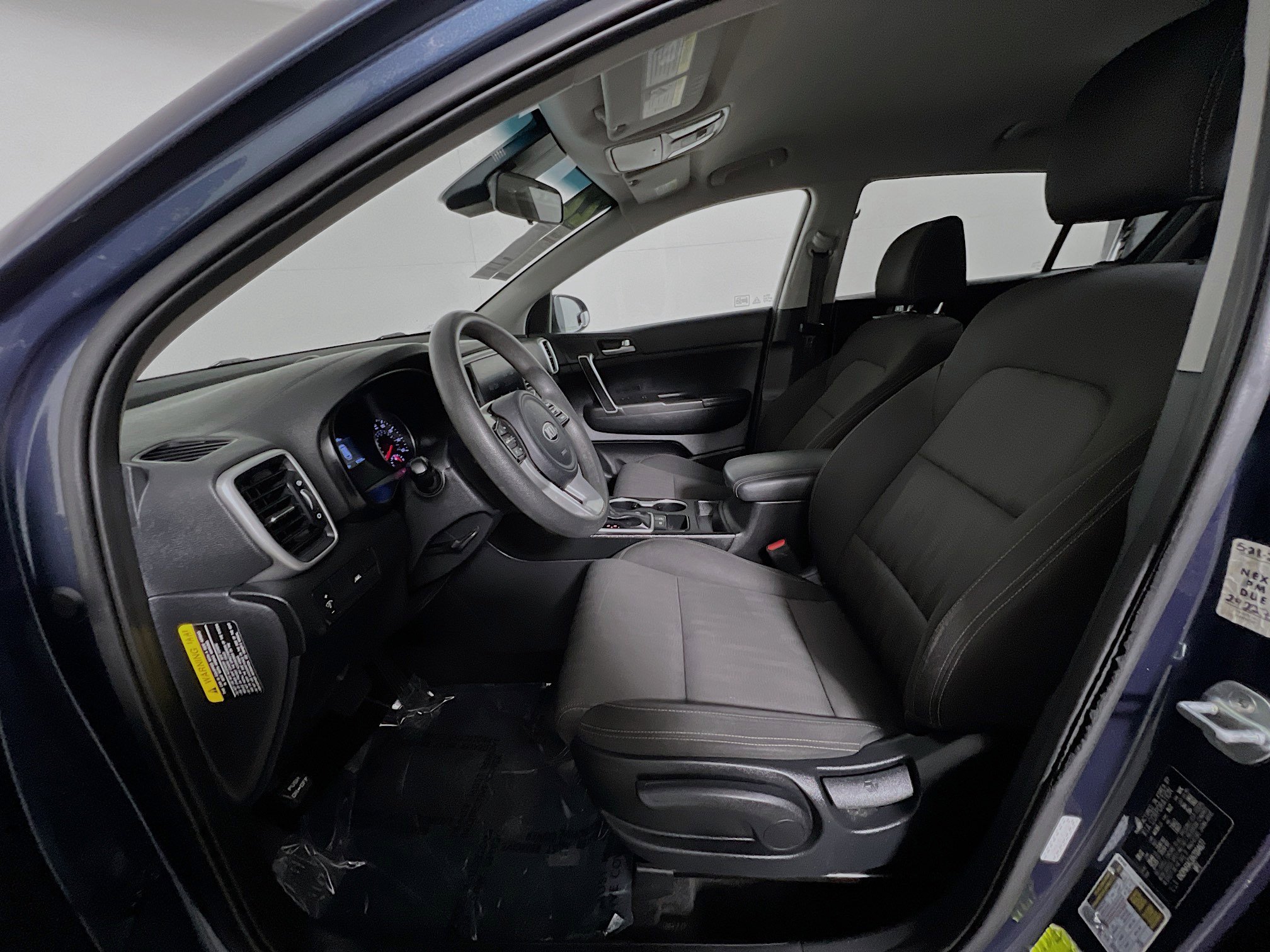 Used 2022 Kia Sportage LX image 15