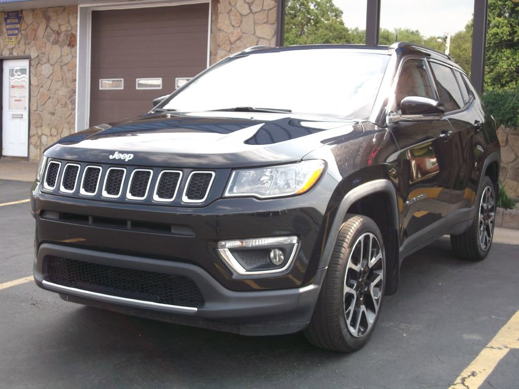 Used 2018 Jeep Compass Limited w/ Navigation Group