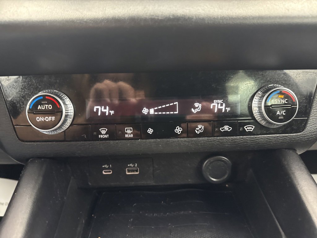 Used 2022 Mitsubishi Outlander ES image 24