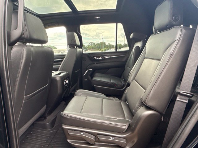Used 2021 GMC Yukon Denali w/ Denali Premium Package AWD/4WD image 25