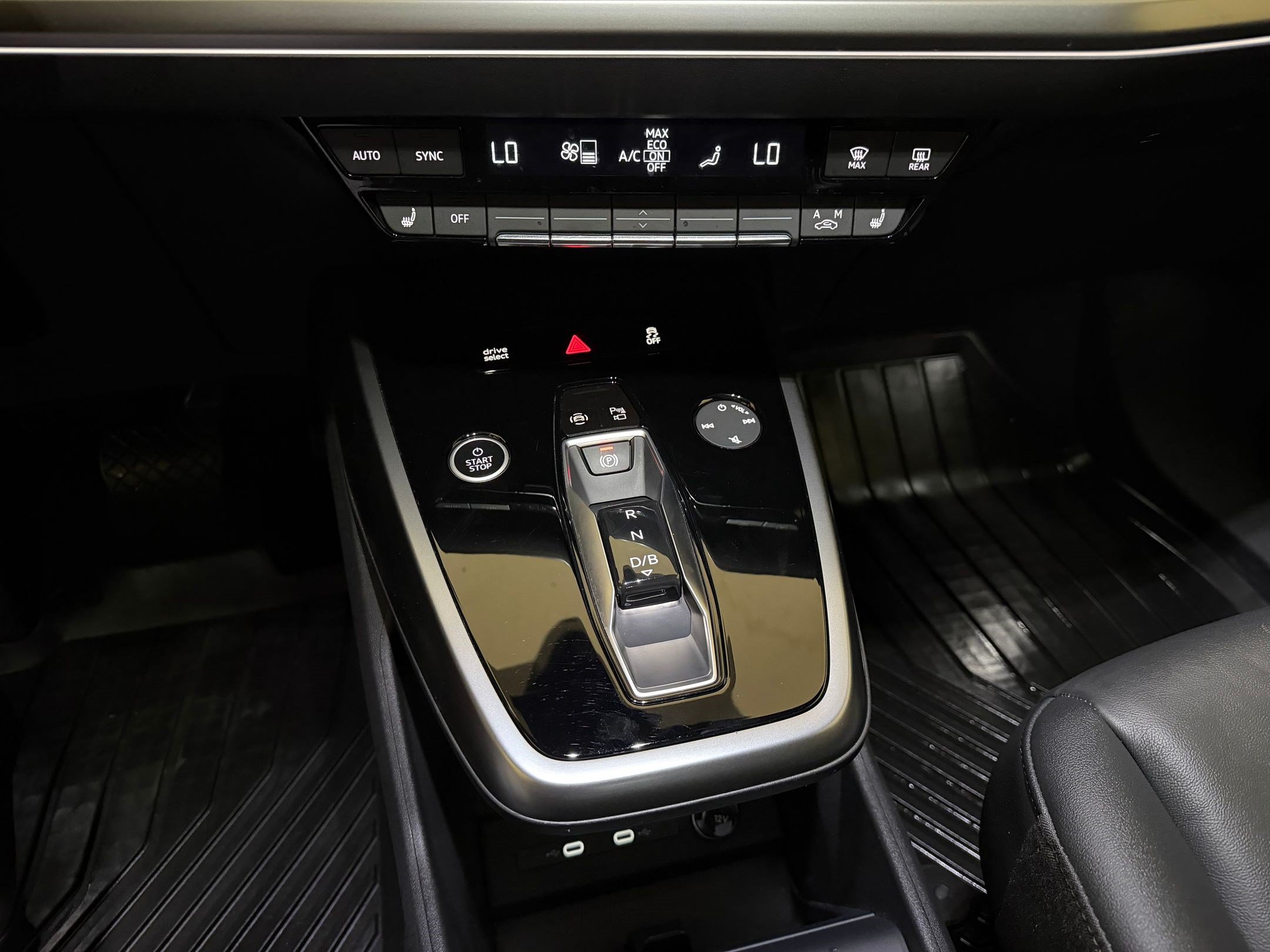 Certified 2023 Audi Q4 e-tron Premium w/ Convenience Package RWD image 19