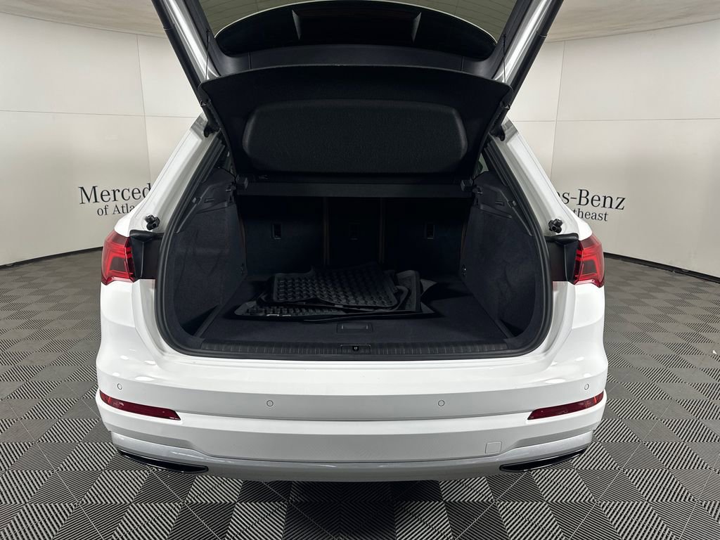 Used 2021 Audi Q3 2.0T Premium w/ Convenience Package image 18