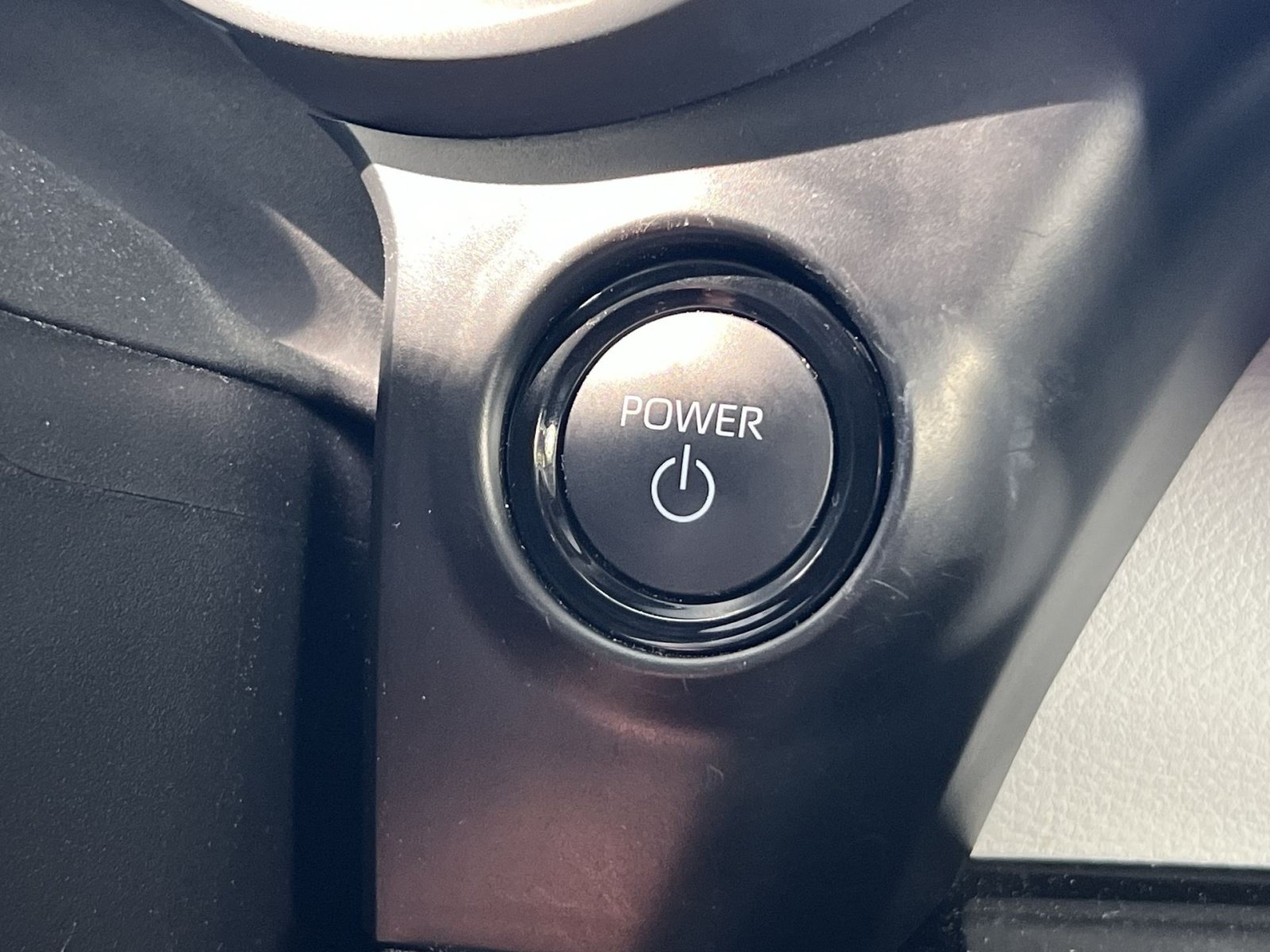 Used 2025 Toyota Sienna XLE AWD/4WD image 31