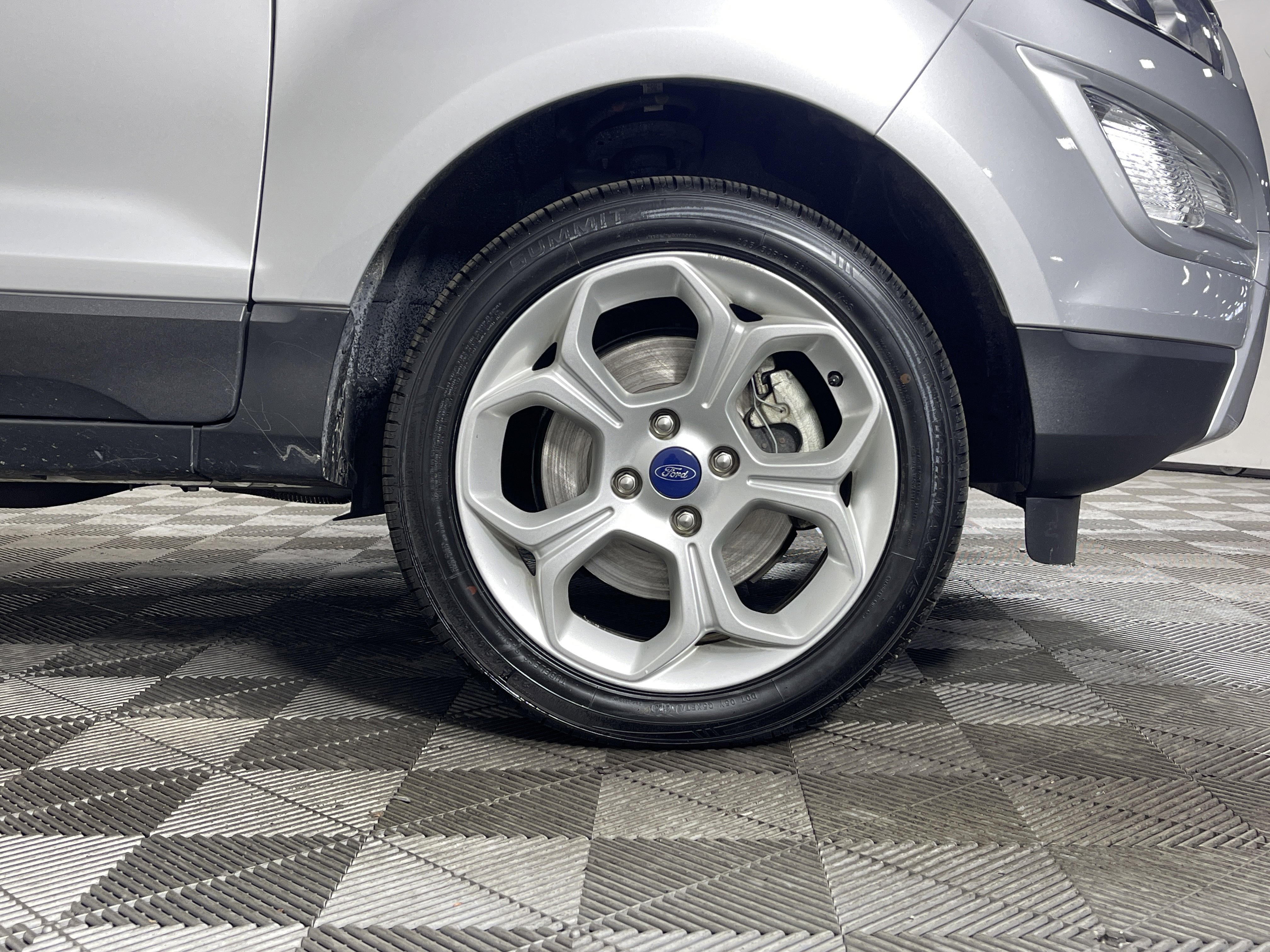 Used 2022 Ford EcoSport SE w/ SE Convenience Package image 8