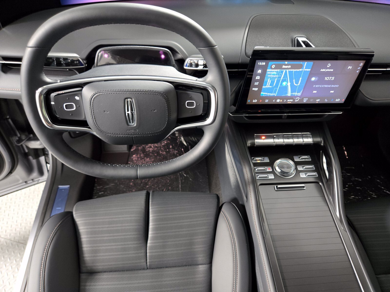 New 2026 Lincoln Nautilus Reserve AWD/4WD image 16
