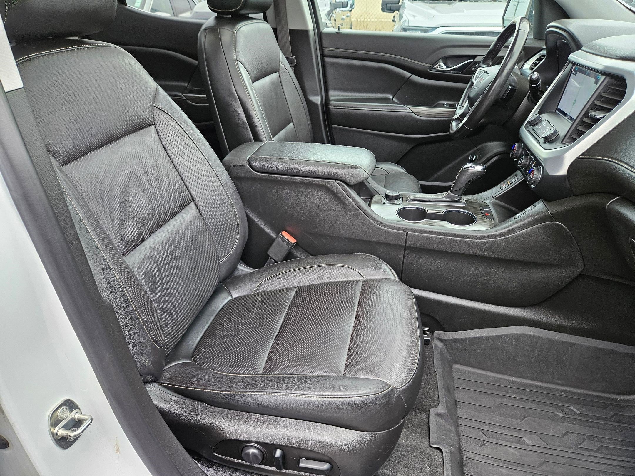 Used 2019 GMC Acadia SLT image 35