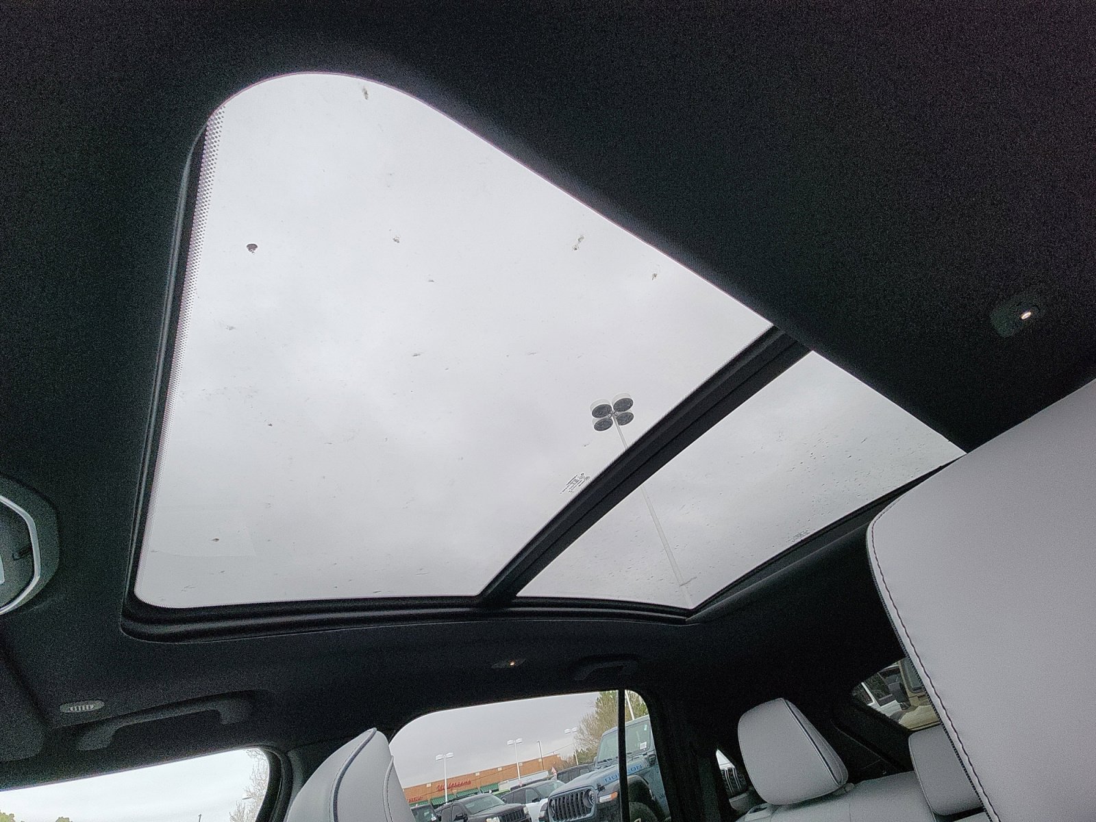 New 2025 Jeep Wagoneer S Limited image 33