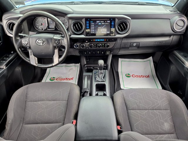 Used 2016 Toyota Tacoma TRD Sport w/ Premium & Technology Package AWD/4WD image 15