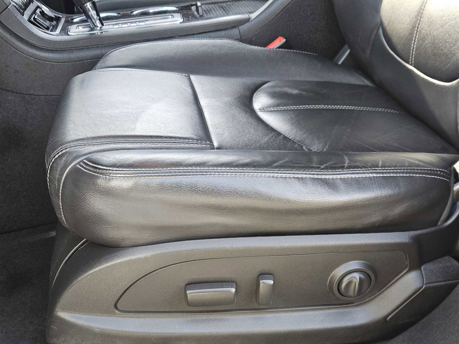 Used 2017 Chevrolet Traverse LT image 22