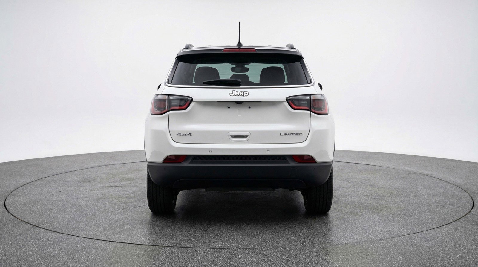 Used 2025 Jeep Compass Limited image 7