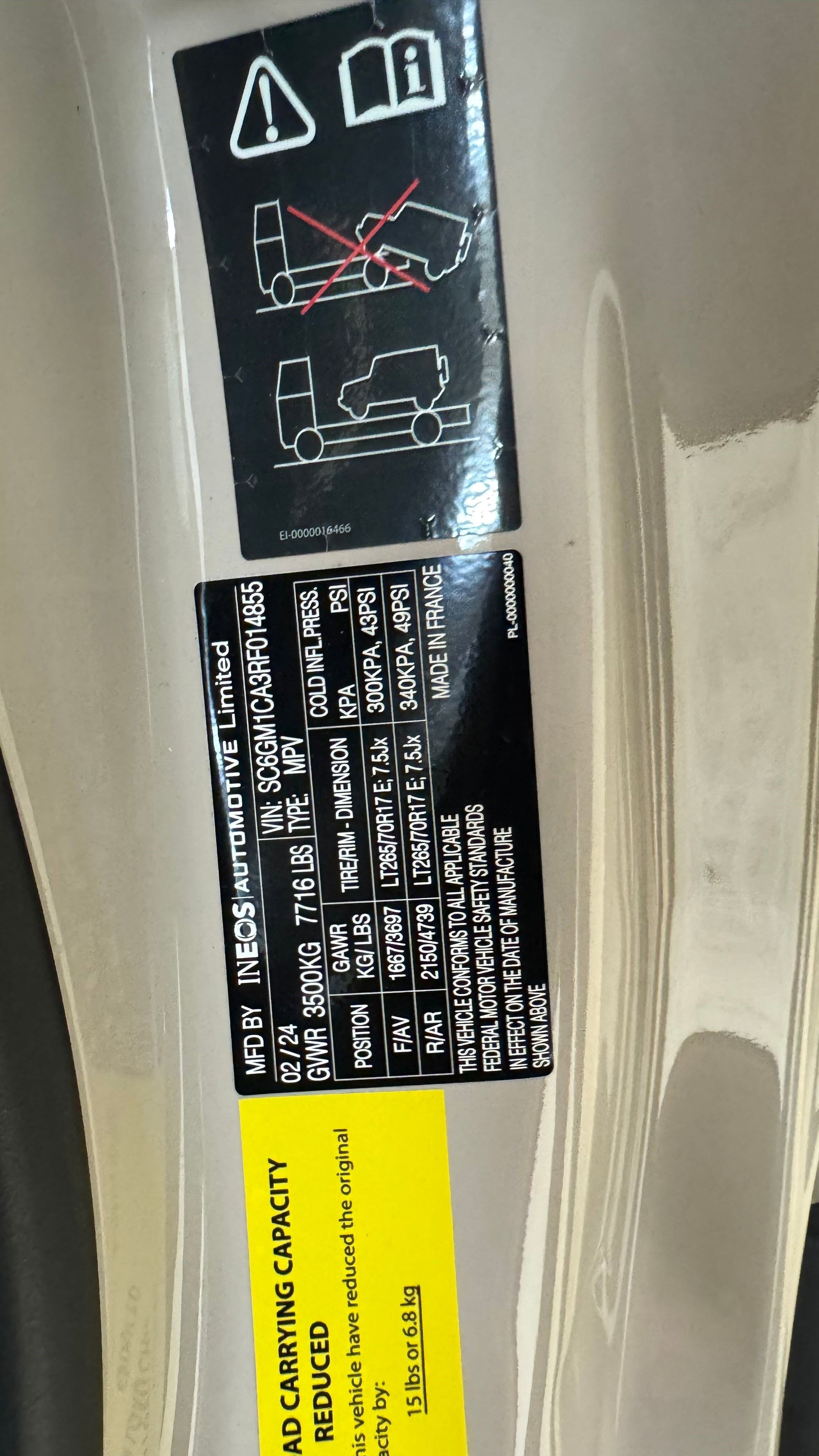 Used 2024 INEOS Grenadier Fieldmaster Edition image 22