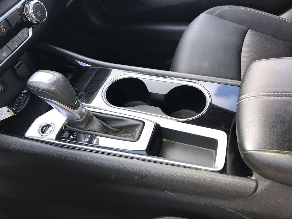 Used 2024 Nissan Altima 2.5 SV image 20