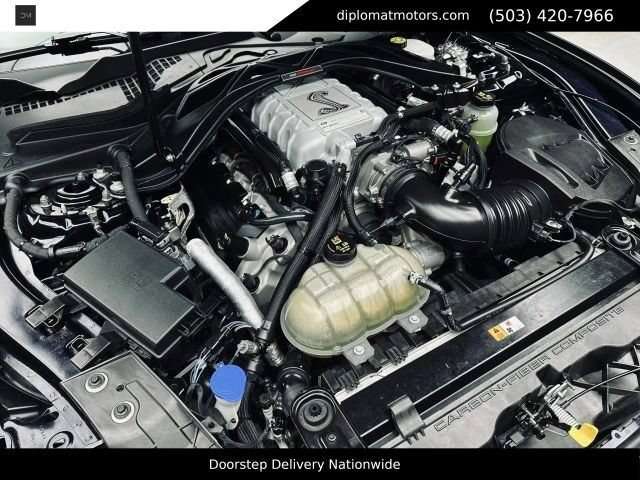Used 2021 Ford Mustang Shelby GT500 w/ Carbon Fiber Track Pack RWD image 44