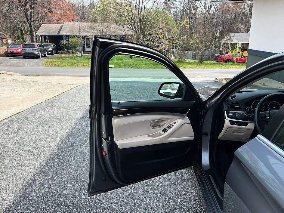 Used 2013 BMW 535i image 22