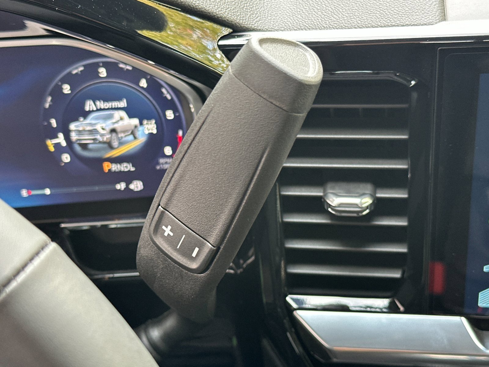 New 2026 Chevrolet Silverado 3500 LT w/ Convenience Package image 23