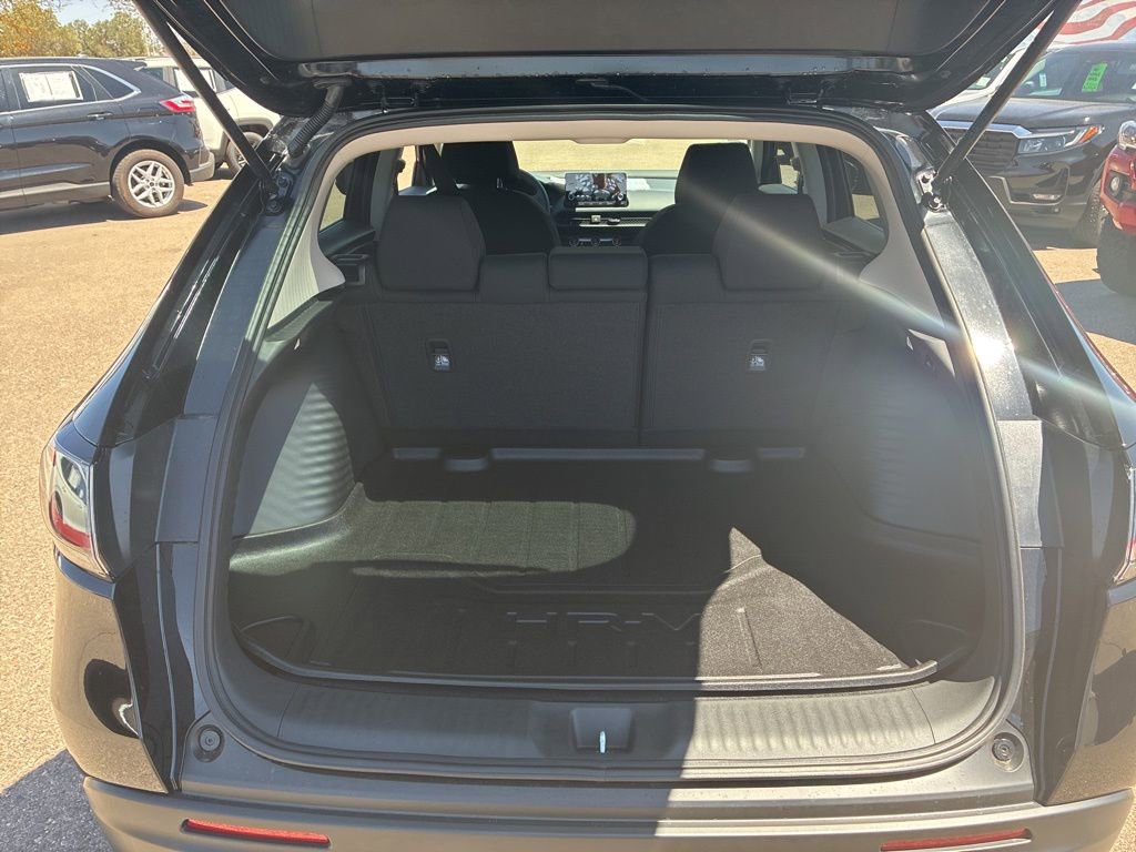 New 2025 Honda HR-V LX image 38