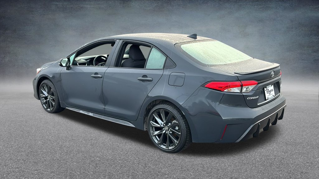 Used 2025 Toyota Corolla SE FWD image 5