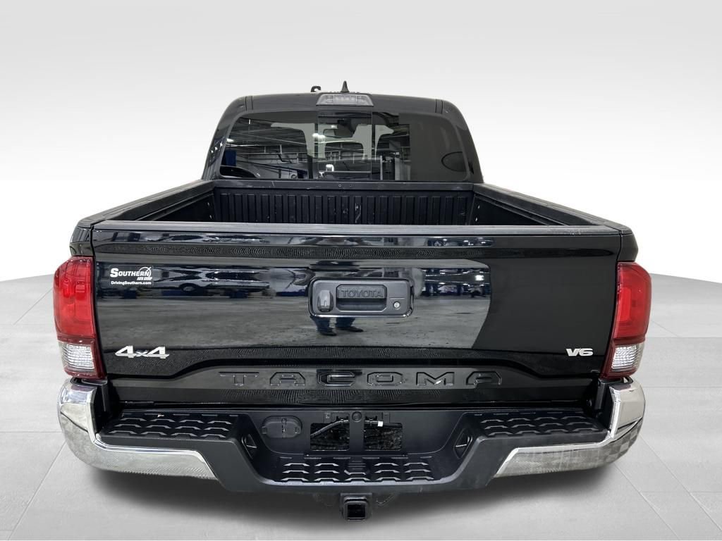 Used 2021 Toyota Tacoma SR5 image 4