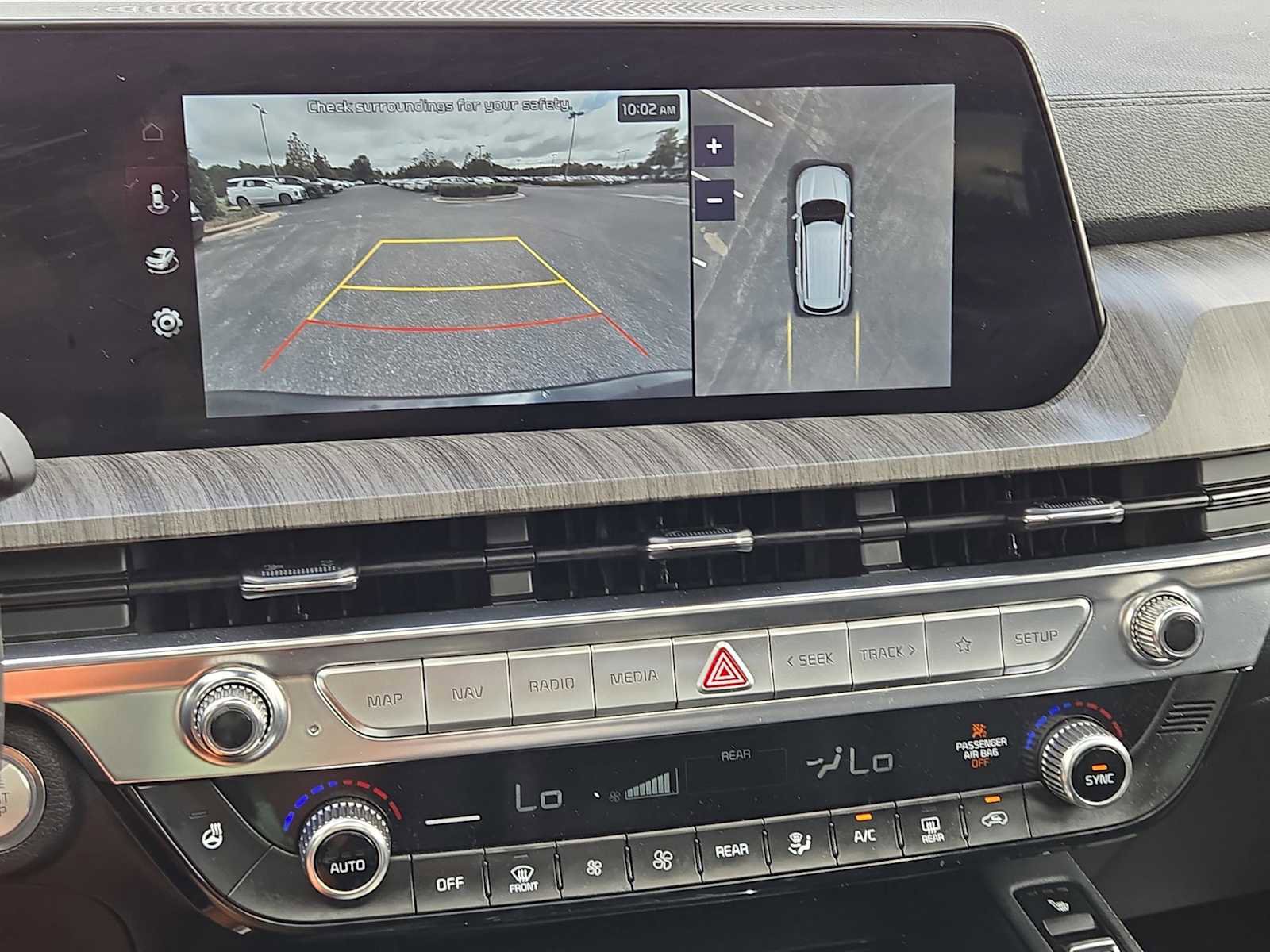 Used 2024 Kia Telluride SX w/ Towing Package image 57