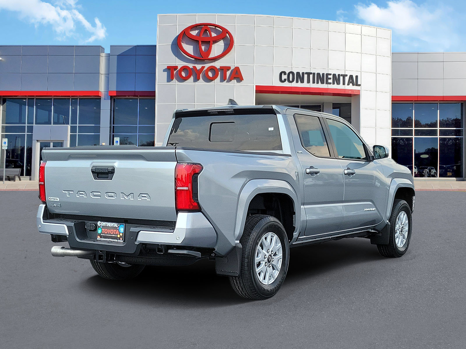 New 2026 Toyota Tacoma SR5 AWD/4WD image 5