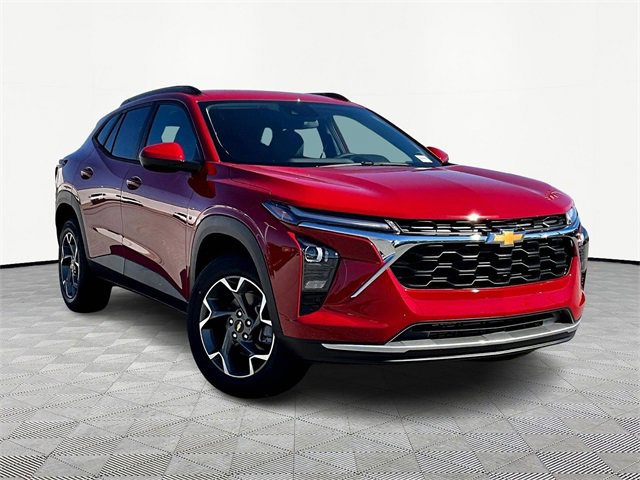 New 2026 Chevrolet Trax LT w/ Driver Confidence Package