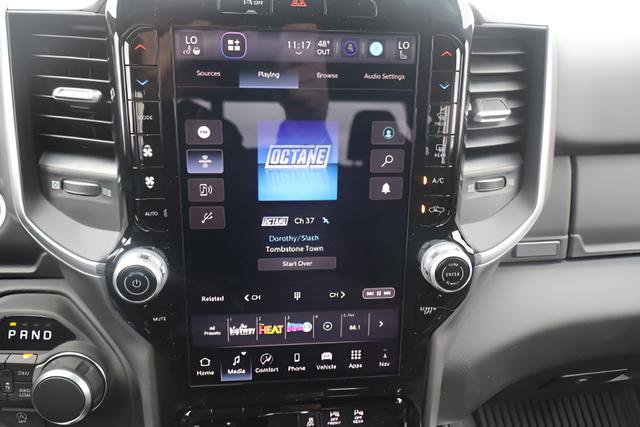 New 2026 RAM 1500 4x4 Crew Cab image 23