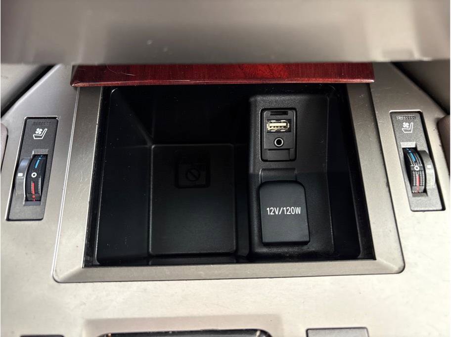 Used 2010 Lexus GX 460 image 25