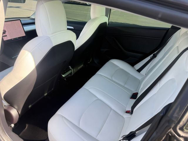 Used 2021 Tesla Model 3 Long Range AWD/4WD image 24