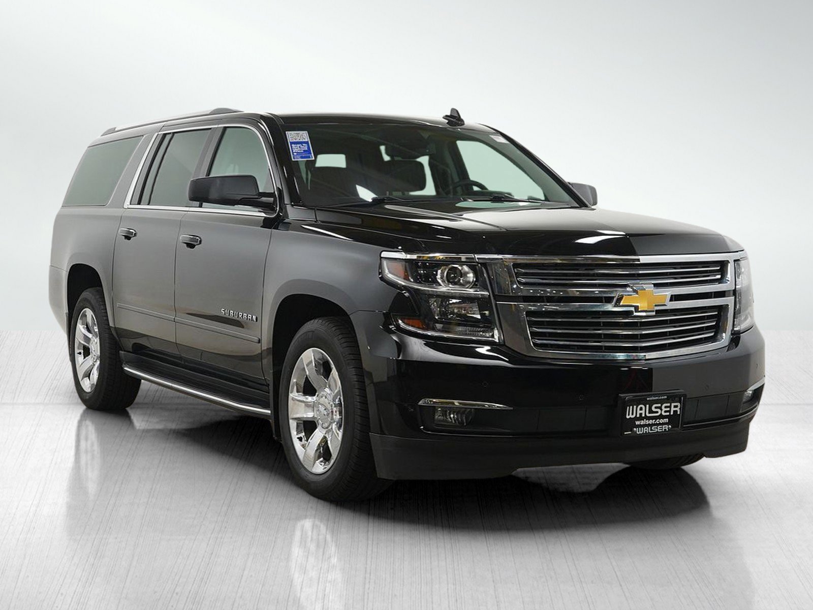 Used 2019 Chevrolet Suburban Premier AWD/4WD image 7