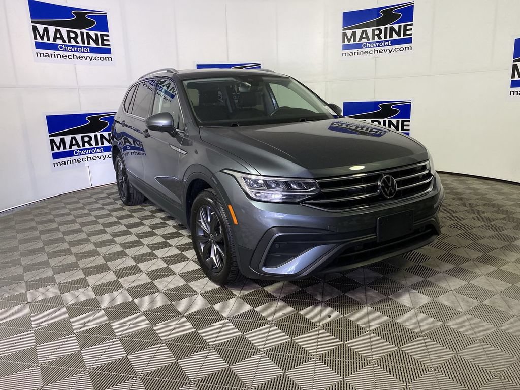 Used 2023 Volkswagen Tiguan SE