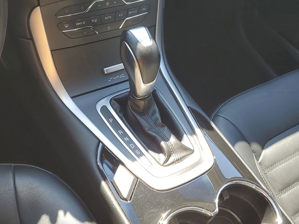 Used 2015 Ford Edge SEL w/ Equipment Group 201A AWD/4WD image 23