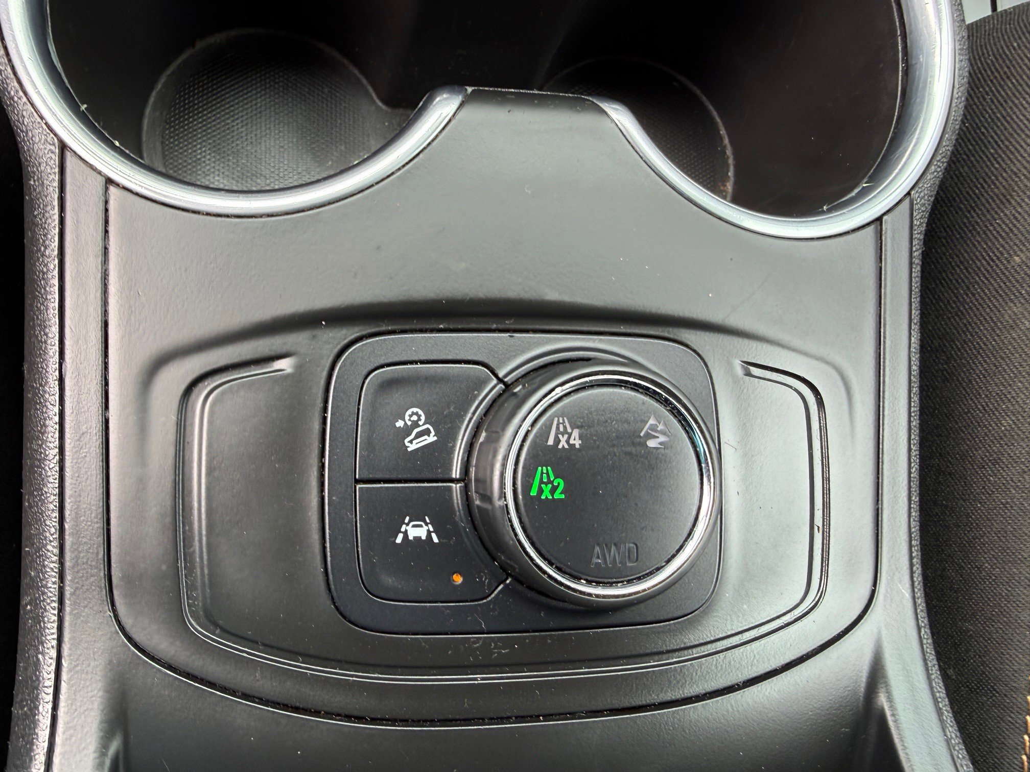 Used 2020 GMC Terrain SLE AWD/4WD image 16