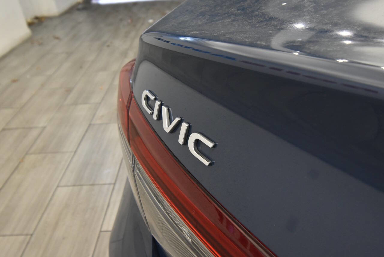 Used 2025 Honda Civic Sport image 31