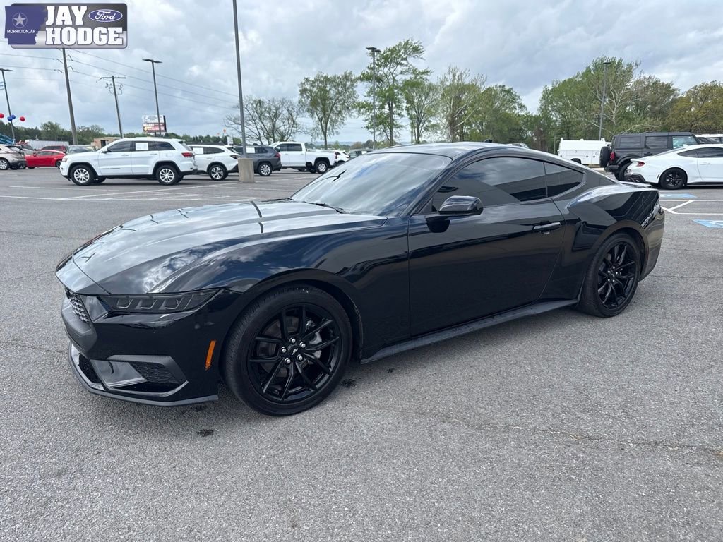Certified 2025 Ford Mustang Coupe image 2