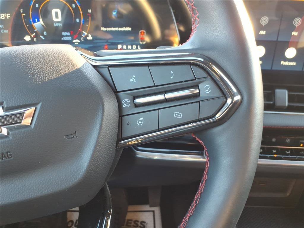 Used 2025 Chevrolet Equinox RS image 25