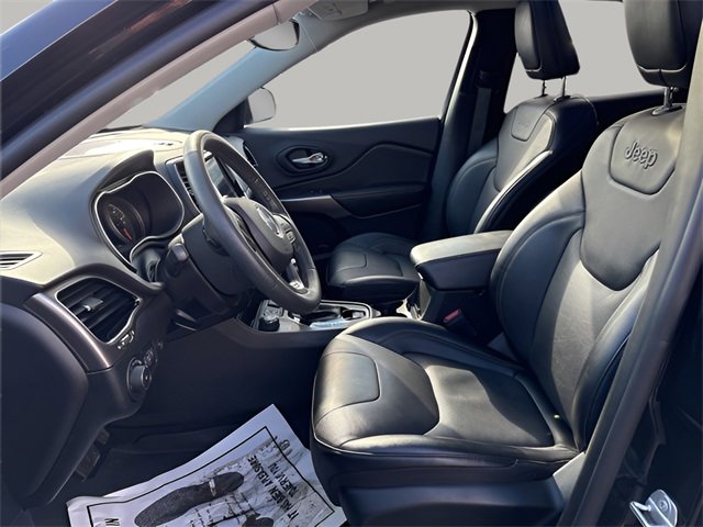 Used 2022 Jeep Cherokee Limited w/ Mopar Interior Package image 7