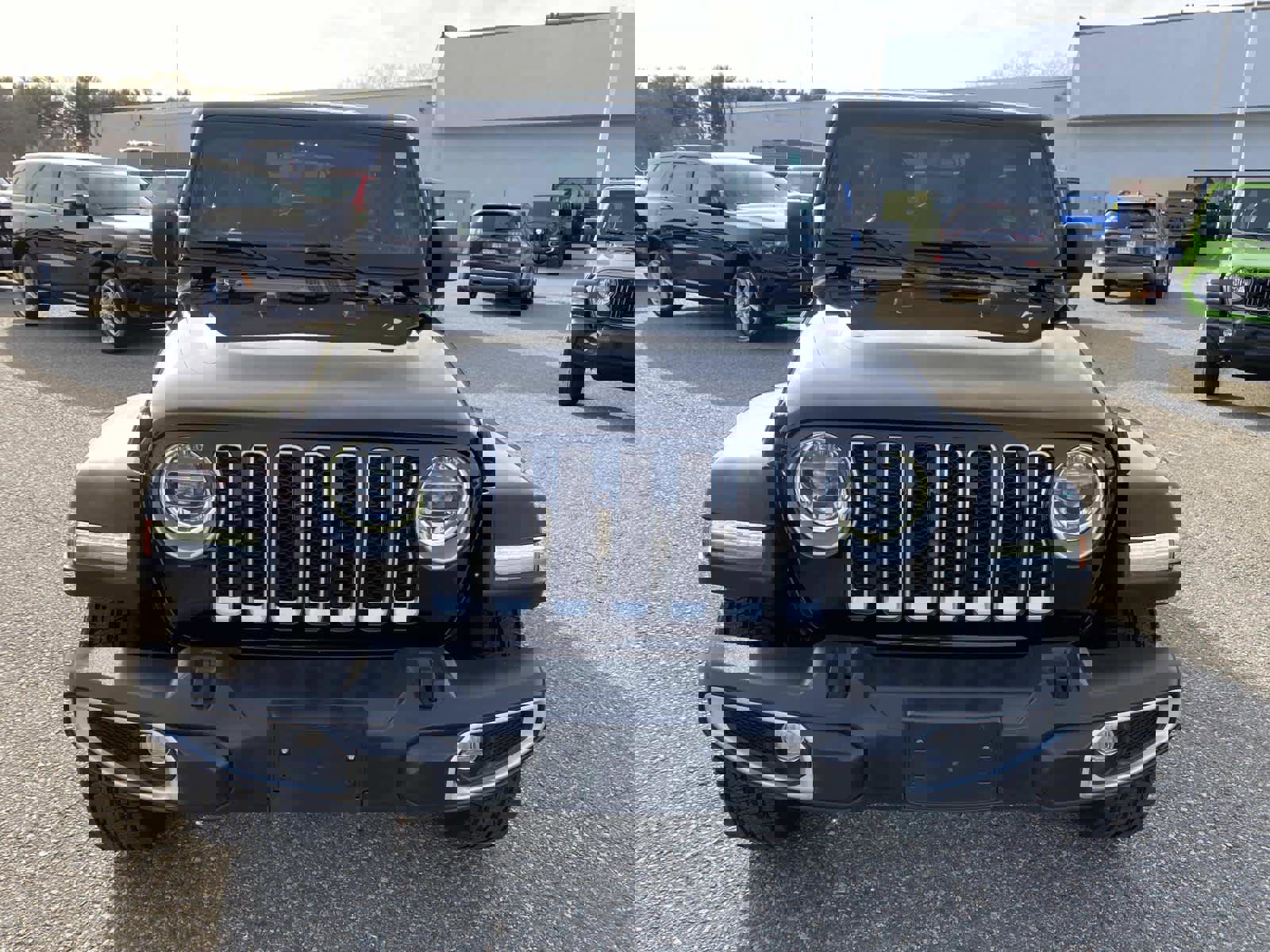 Certified 2022 Jeep Wrangler Unlimited Sahara w/ LED Lighting Group image 9