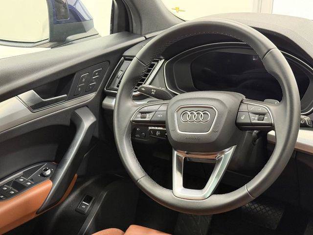 Certified 2025 Audi Q5 2.0T Premium w/ Convenience Plus Package image 12