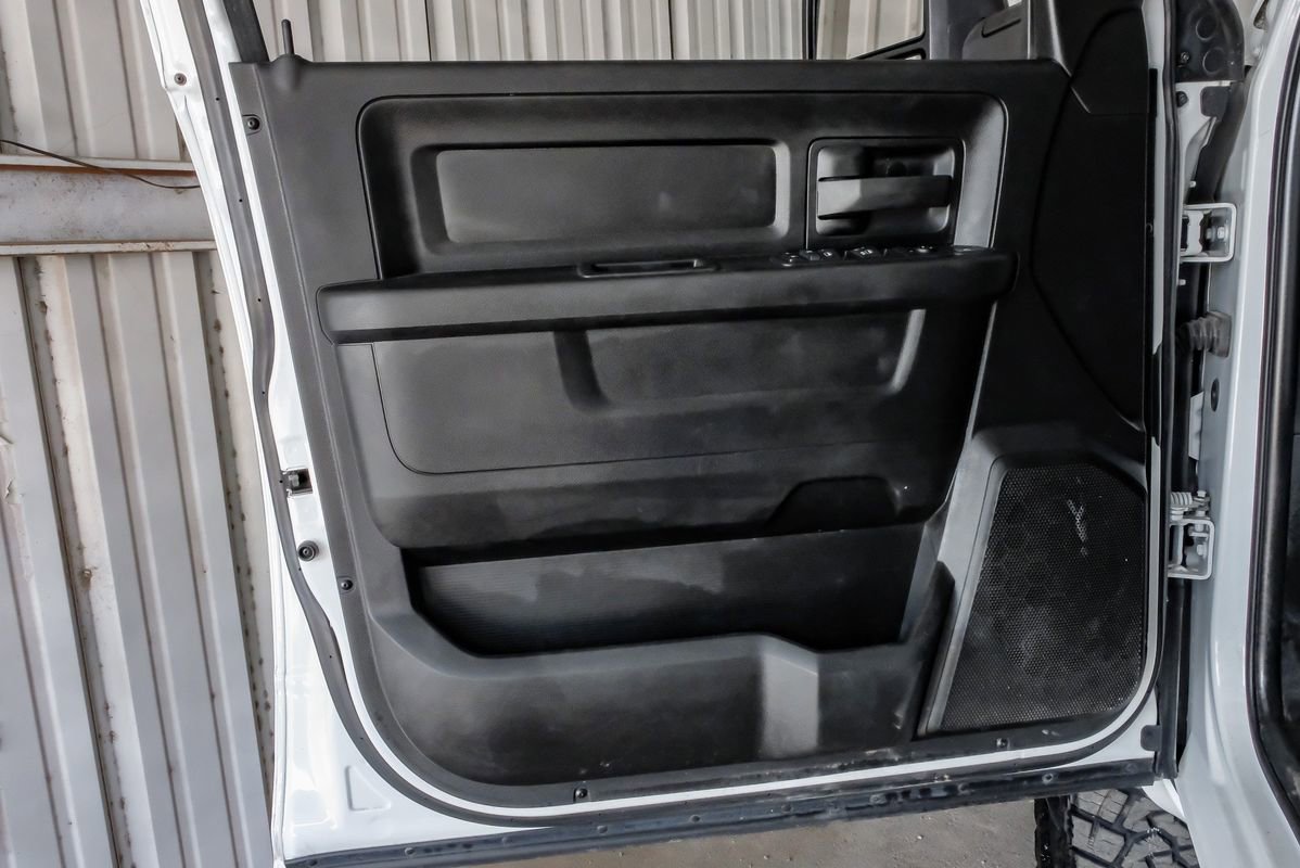 Used 2024 RAM 3500 Tradesman w/ Chrome Appearance Group image 44