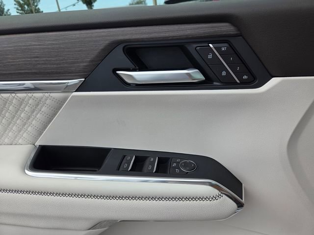 New 2026 GMC Acadia Denali w/ Super Cruise Package image 23