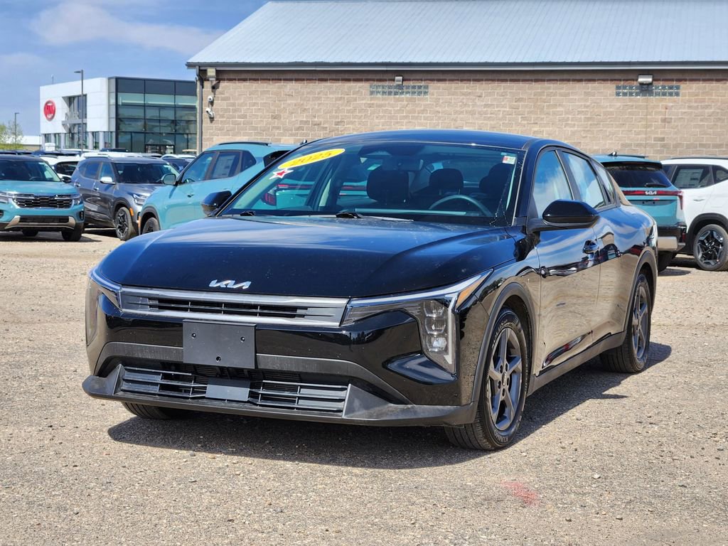 Certified 2025 Kia K4 LXS FWD image 4