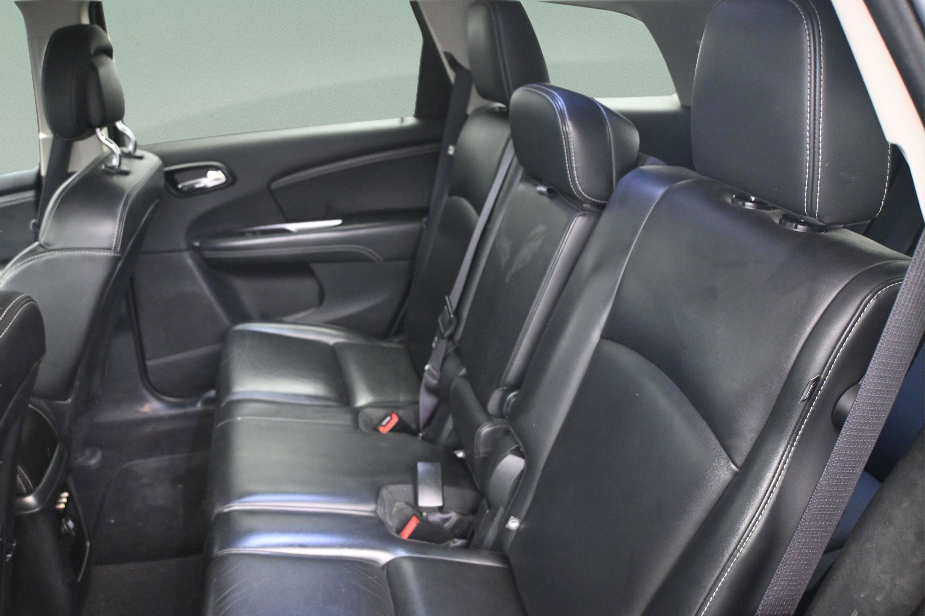 Used 2016 Dodge Journey Crossroad w/ Rear Seat Video Group I FWD image 34