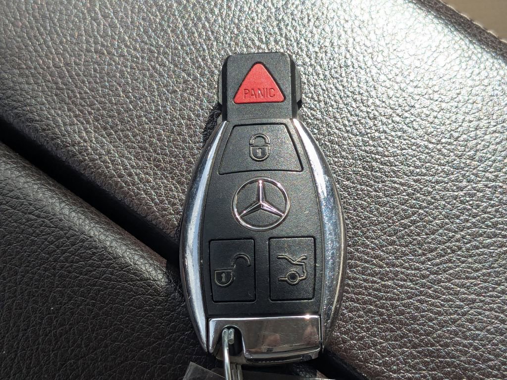 Used 2017 Mercedes-Benz GLE 350 4MATIC image 26