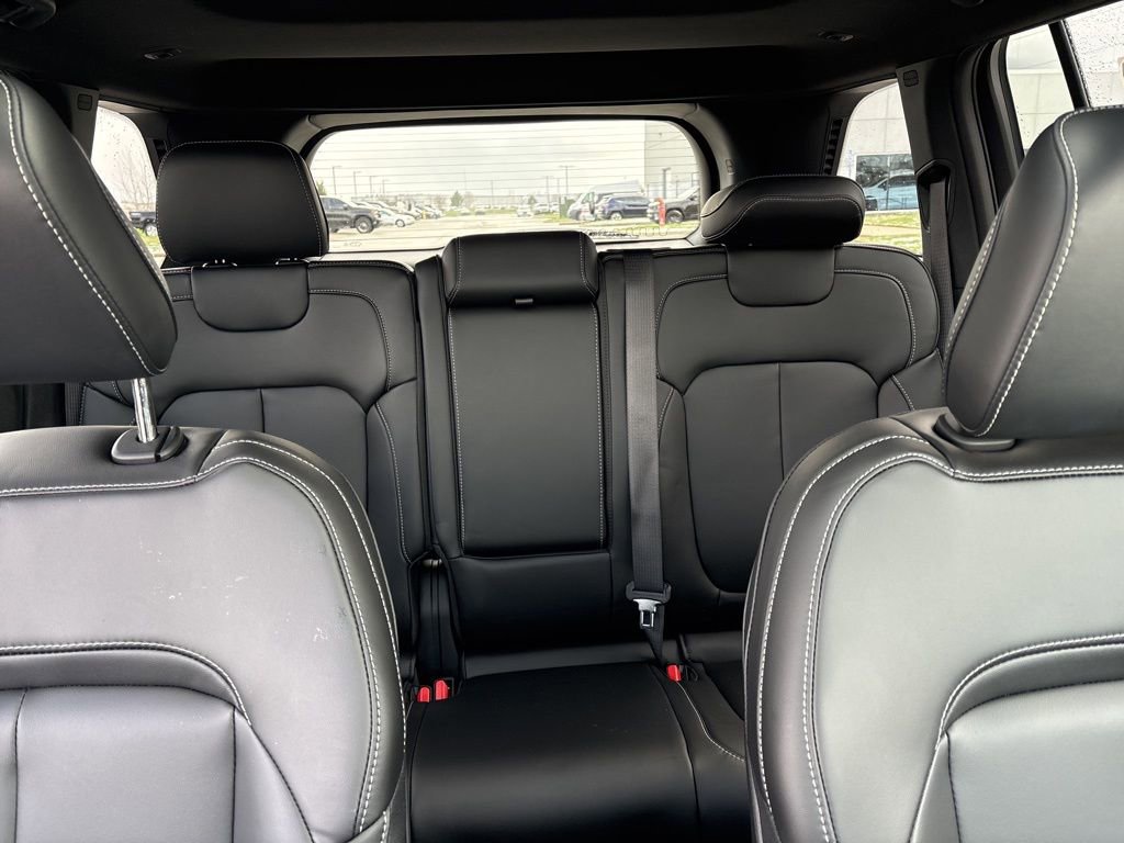 New 2026 Jeep Grand Cherokee Limited image 14