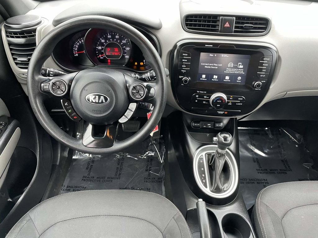 Used 2018 Kia Soul + image 22