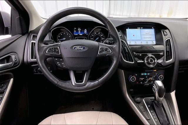 Used 2018 Ford Focus Titanium FWD image 5