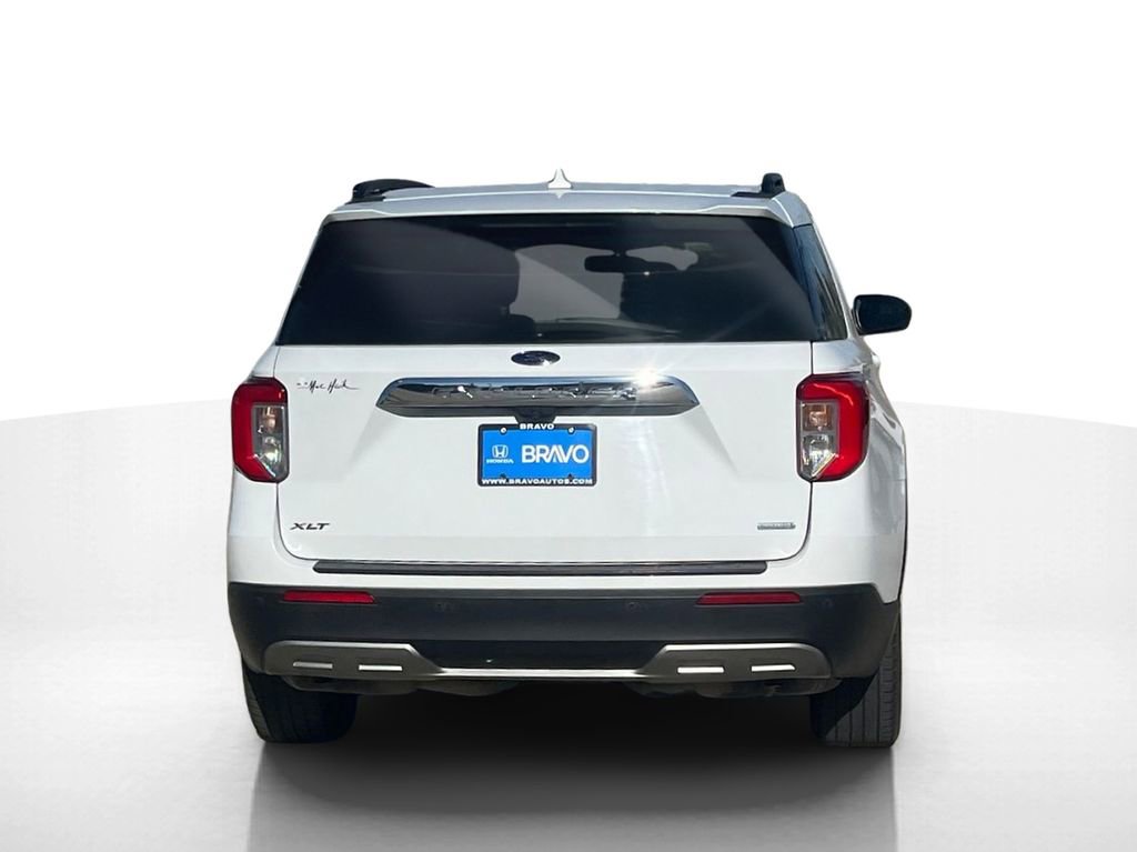 Used 2020 Ford Explorer XLT w/ Equipment Group 202A image 7