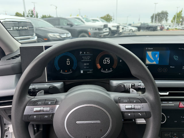 Used 2025 Hyundai Sonata SEL FWD image 14